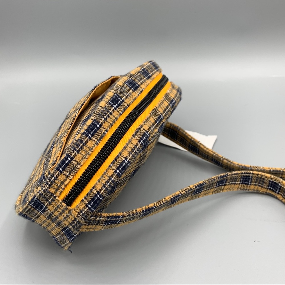 NEW Womens Pacsun Plaid 90’s Fanny Pack Waist Bag - Picture 2 of 6